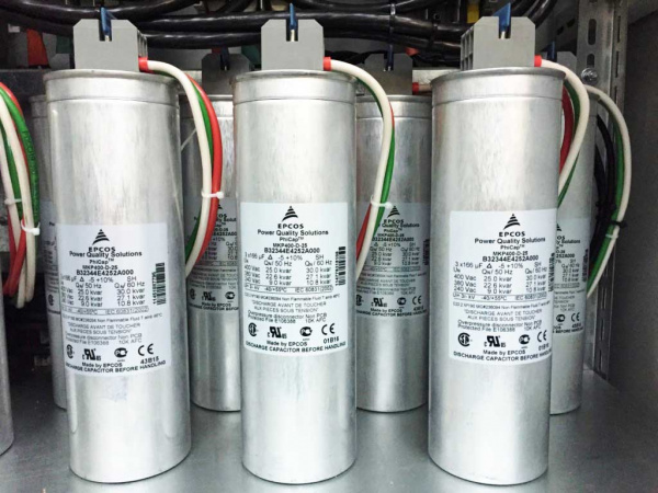 Конденсатор Epcos PhiCap MKP400-D-1 кВАр